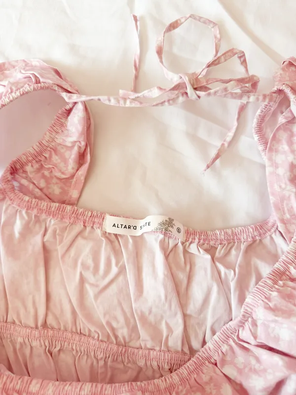 Altar'd State Penny Light Pink Floral Top Size Small - Image 4