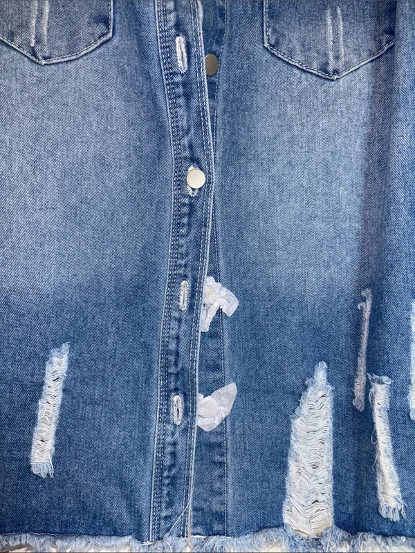 Dokotoo Brand Blue Distressed Denim Button Down Shacket Nwts Size Small - Image 4