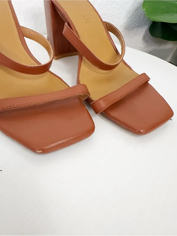 Jaggar The Label Brown Leather Thin Strap Square Toe Block Heel Slide Sandals 6 - Image 4