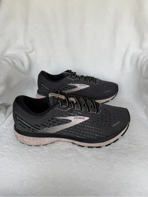 Brooks Womens Ghost 13 1203381D062 Black Running Shoes Sneakers Size 9.5 D - Image 5