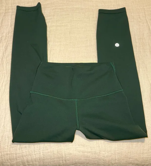 Lululemon legacy green set - Image 9