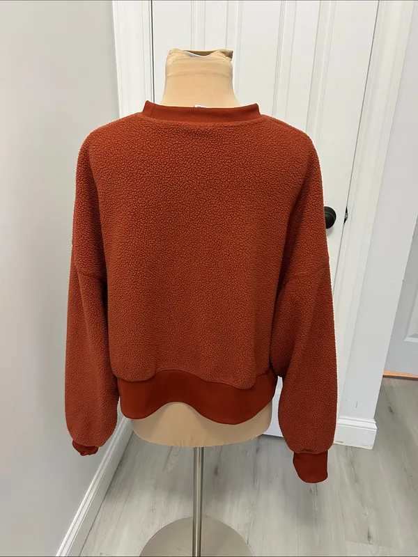 Nike Oversized Fleece Crop Crewneck Sweatshirt Rust - Image 3