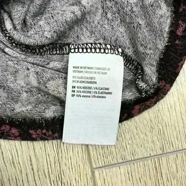 American Eagle Open-Back Bell Sleeve Top Size S - Image 7