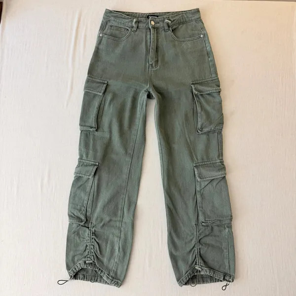 PrettyLittleThing High Rise Utility Cargo Pants Women Size 6 Green - Image 2