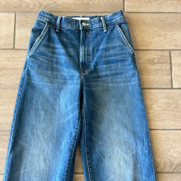Mother Superior High Waisted Spinner Prep Skimp Jeans in Flash Back Size: 27 - Image 5
