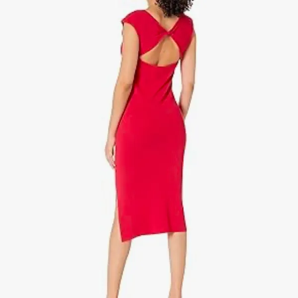 NWT red Laila Power Shoulder Twist-Back Midi Sweater Dress by The Drop 12 Women’ - Image 2