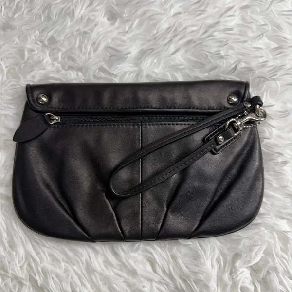 COACH Ashley Black Large Wristlet - Image 2