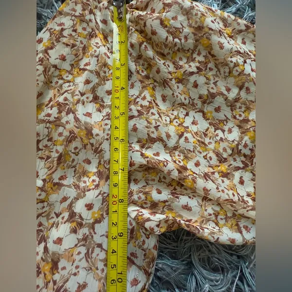 Astr Floral Midi Dress in Yellow Size S - Image 7