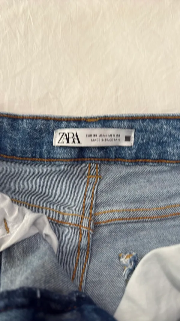 ZARA High-Rise Flare Jeans - Image 4