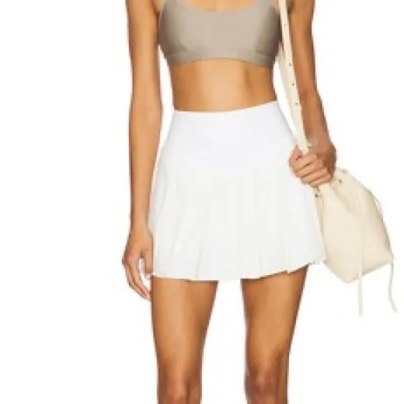 NWT FREE PEOPLE MOVEMENT SWING OF THINGS PLEATED SKORT WHITE sz Xs - Image 6