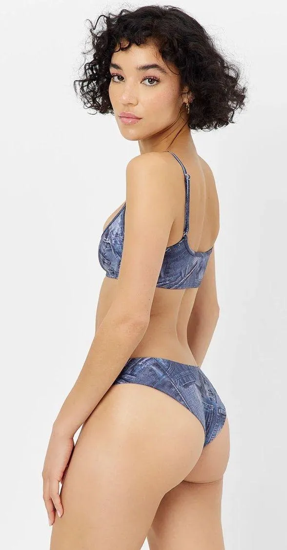 Frankie’s Bikinis Dallas Top - Size Medium - Image 3