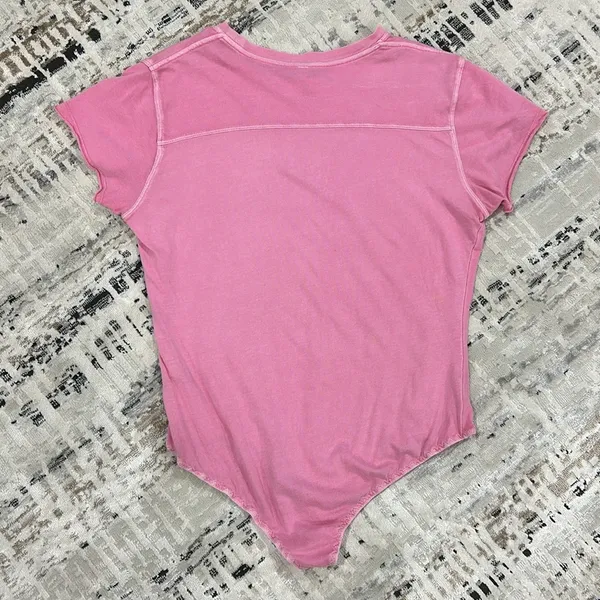 Free people short sleeve Tshirt bodysuit - Image 2