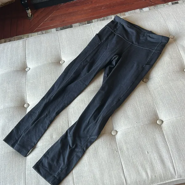 Lululemon Black Full Length Mesh Leggings Size 2 - Image 3