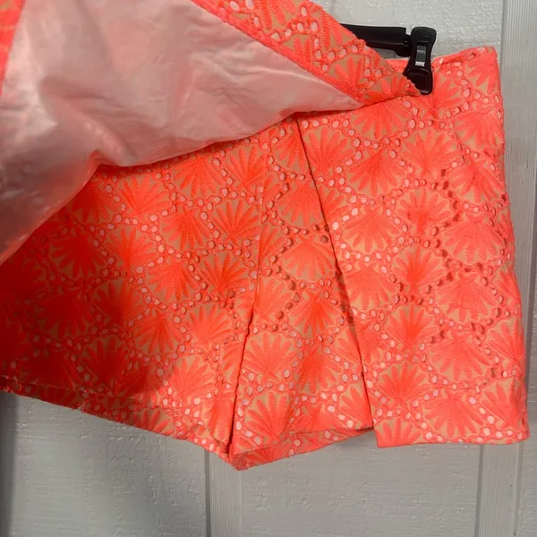 Lilly Pulitzer Marii Seashell Eyelet Mini Skirt Skort Neon Orange Size 4 EUC - Image 4
