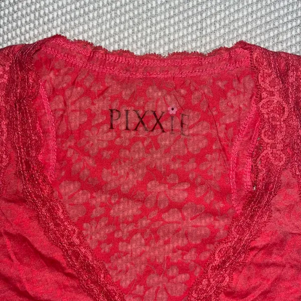 Women’s Y2k Thin Floral Hot Pink Lace Trim Sheer Babydoll Tank Top Sz M - Image 5