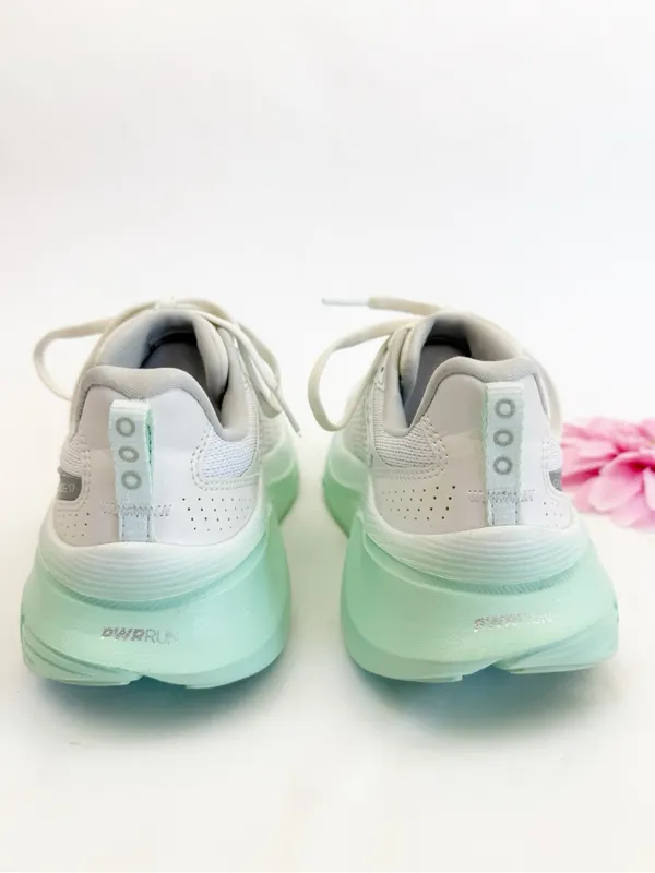 Saucony Guide 17 Women’s Running Shoes Lace Up Sneakers White Jade Green - Image 7