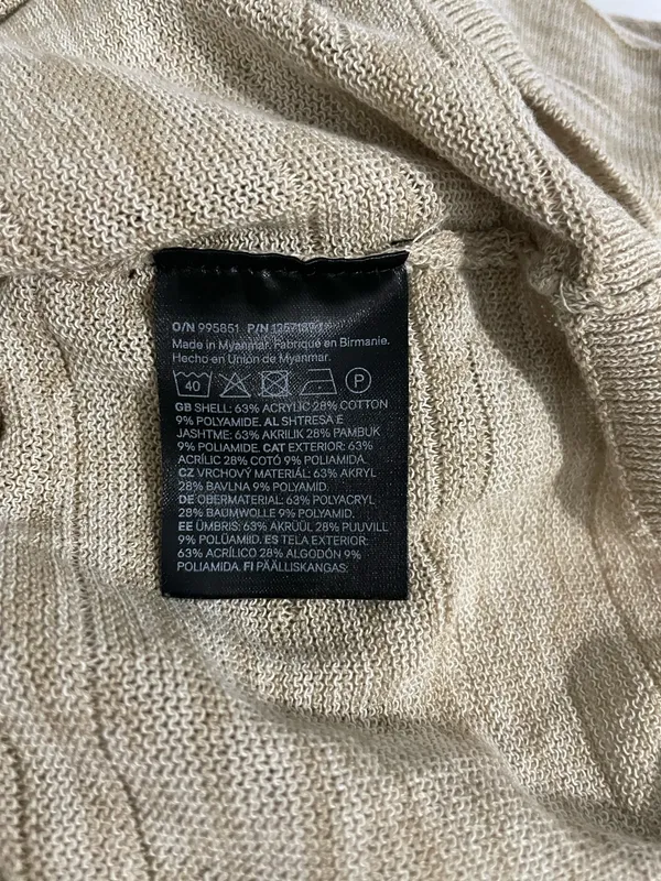 H&M Sweater Top (S) - Image 7
