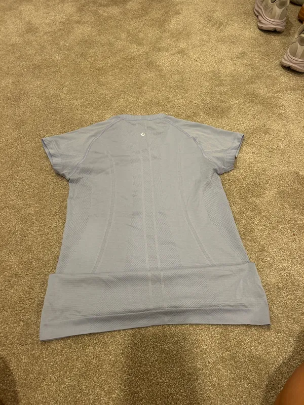Lululemon Swiftly Tech Short Sleeve - Image 4