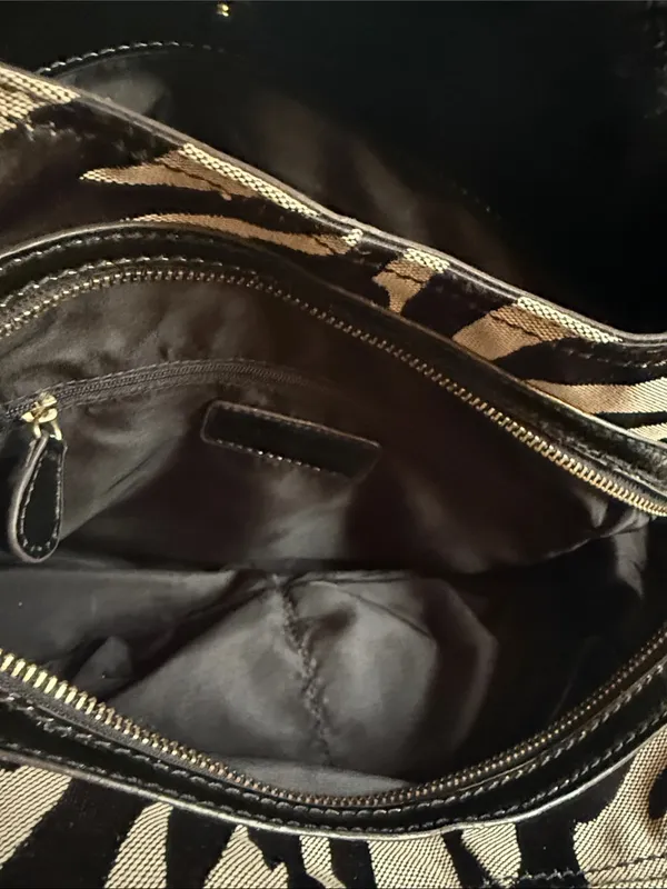 Anne Klein Black and Cream Zebra-Print Tote NWT - Image 6
