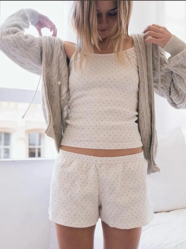 Brandy Melville Cream Micro-Print Floral Lounge Shorts - Image 2