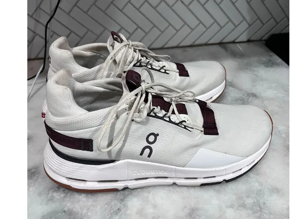 On Cloudnova Women’s Size 10.5 White Burgundy CloudTec Lifestyle Running Shoes - Image 4