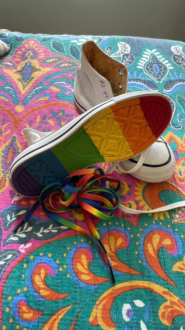 Converse Limited Edition Pride - Image 2