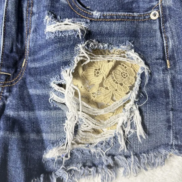 American Eagle Hi-Rise Festival Shorts Cotton Women Distressed Women's Size 4 - Image 3