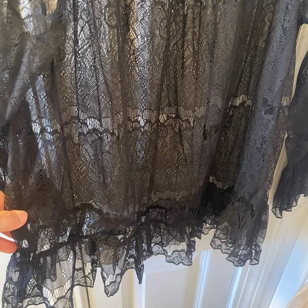 Lace blouse - Image 3