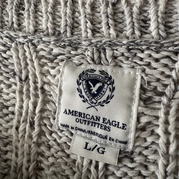 American Eagle Marled Gray Chunky Knit Y2K‎ Sweater - Image 4