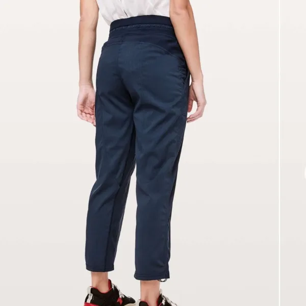 Dance Studio Crop *25” joggers in True Navy - Image 3