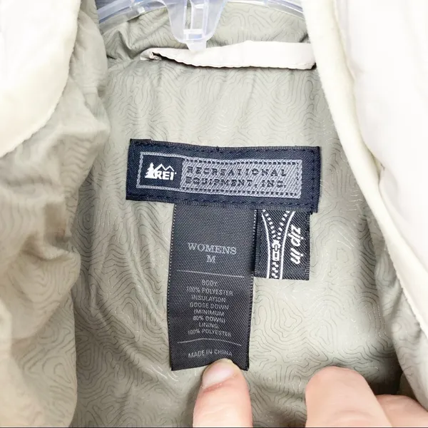 REI Cream Vest Sz M FLAWED Size M - Image 5