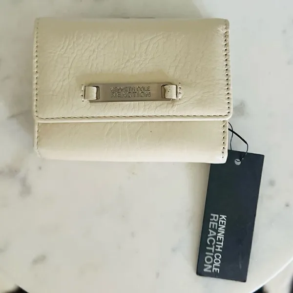 KENNETH COLE REACTION VINTAGE WALLET WITH‎ SOLAR POWERED CALCULATOR, Ivory, NWT - Image 3