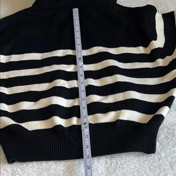 ZARA Striped Half Zip Cropped Sweater Black Cream Size L Knit - Image 5