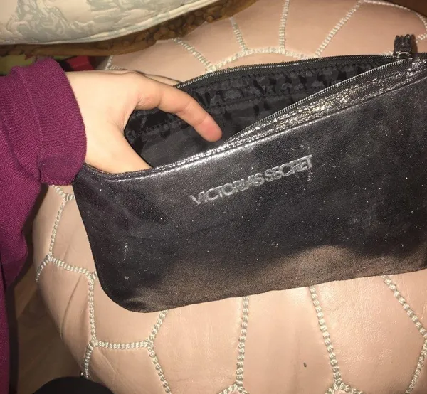 Victoria's secret pouches - Image 2