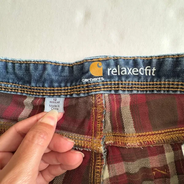 Women's Carhartt Jeans Relaxed Fit Blue Denim Size 12 flannel lined - Image 9