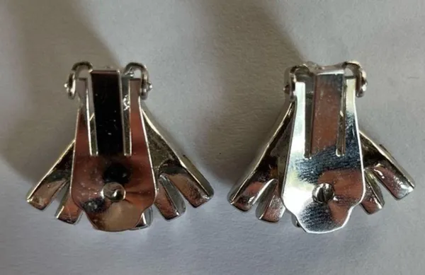 Vintage Simulated Sapphire and CZ Silver-tone Paddle Back Clip On Earrings - Image 4