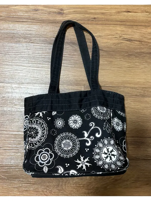 Thirty-One Black White Floral Paisley Quilted Tote Bag Handbag Purse - Image 2