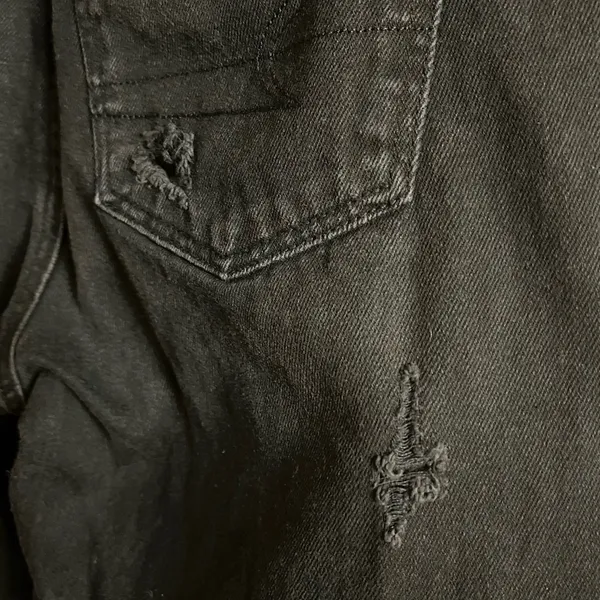 American Eagle Black Distressed‎ Mom Jeans Size 4 - Image 9