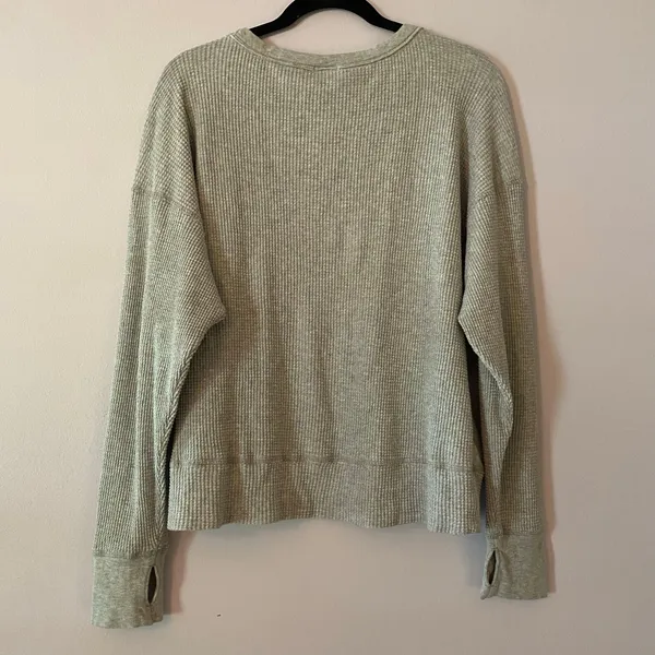 Offline by Aerie Gray Thermal Waffle Knit Long Sleeve Loungewear Women's size XS - Image 6
