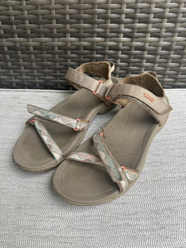 Teva Aztec Verra strappy waterproof sandals - Image 2