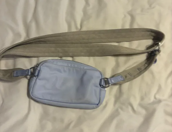 Lululemon belt bag  - Image 4