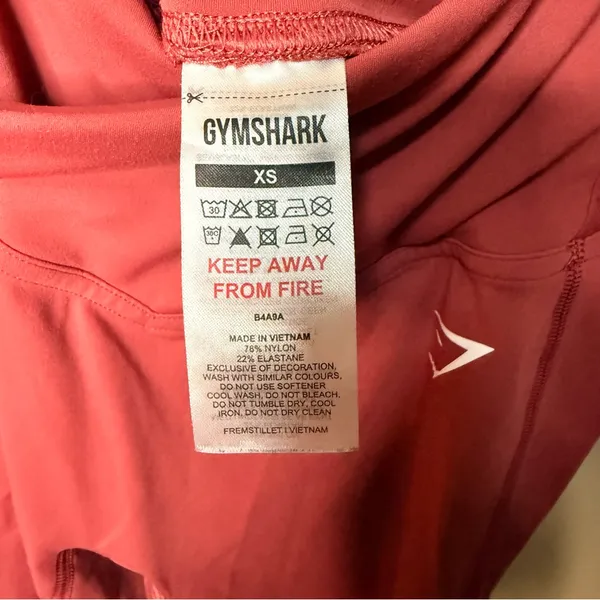 Gymshark pomegranate red crossover shorts - Image 6