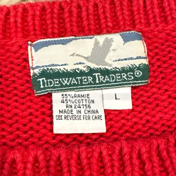 Vintage Christmas sweater size large - Image 3