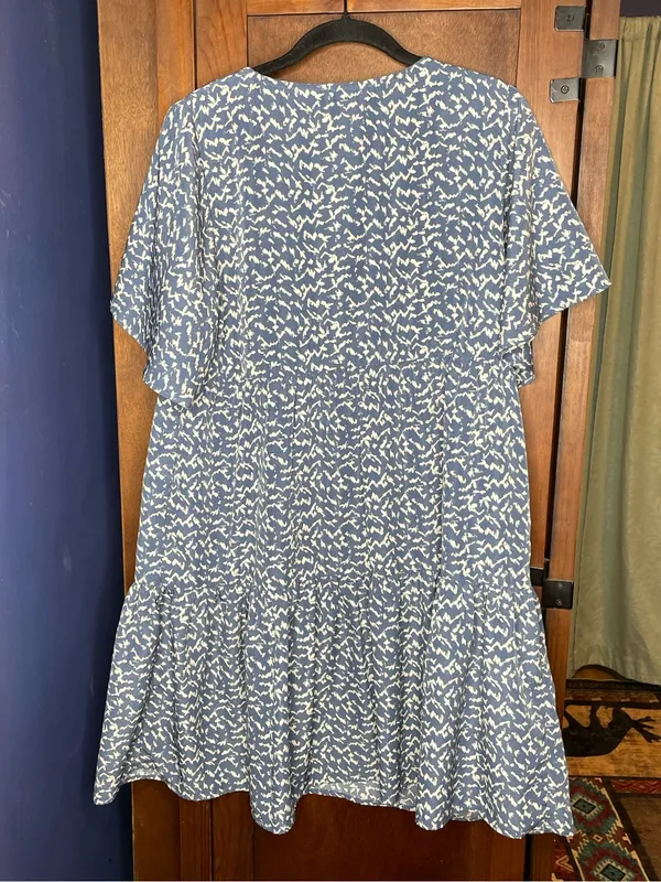 See and Be Seen NEW Embroidered Tunic Causal Dress Floral Festival Babydoll M - Image 4