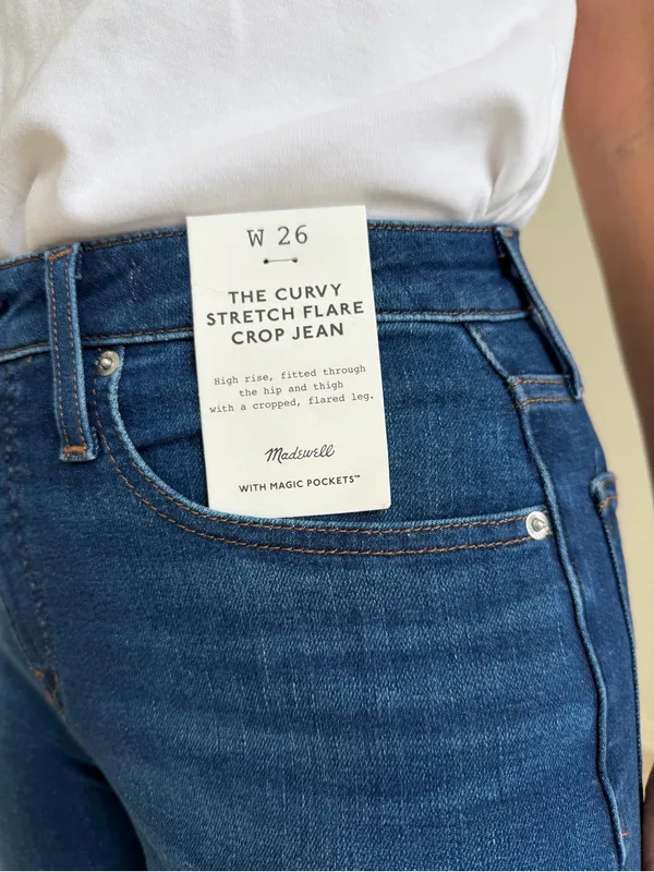 NWT Madewell Curvy Stretch Flare Crop Jeans Size 26 - Image 4
