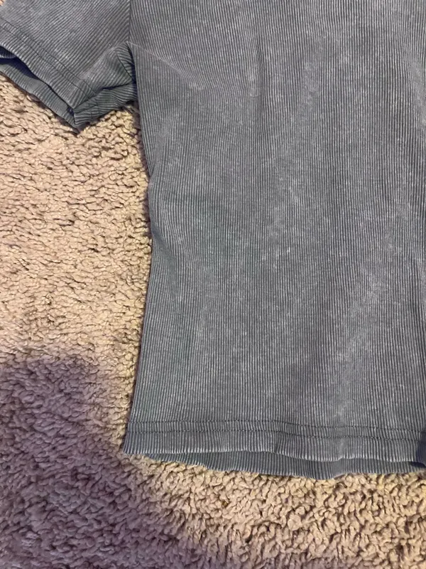Target Top Crop gray - Image 3