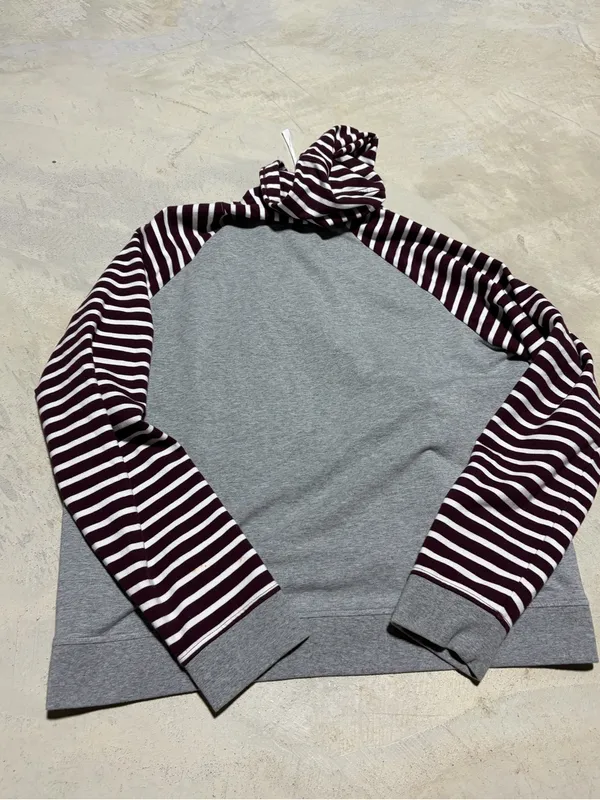 Orvis Gray Hoodie with Burgundy Stripe Sleeves large - Image 6
