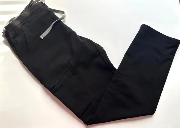 FIGS Yola Skinny Scrub Pants - Image 3