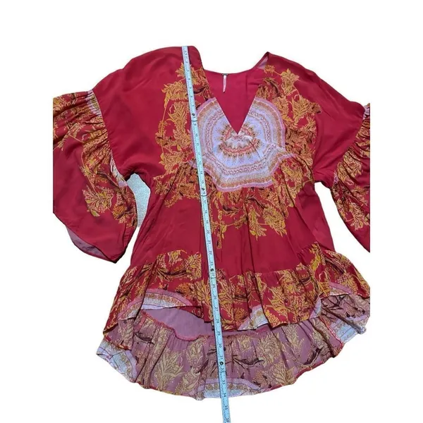Free People Sunset Dreams printed flare sleeve blouse sz Small red‎ - Image 11
