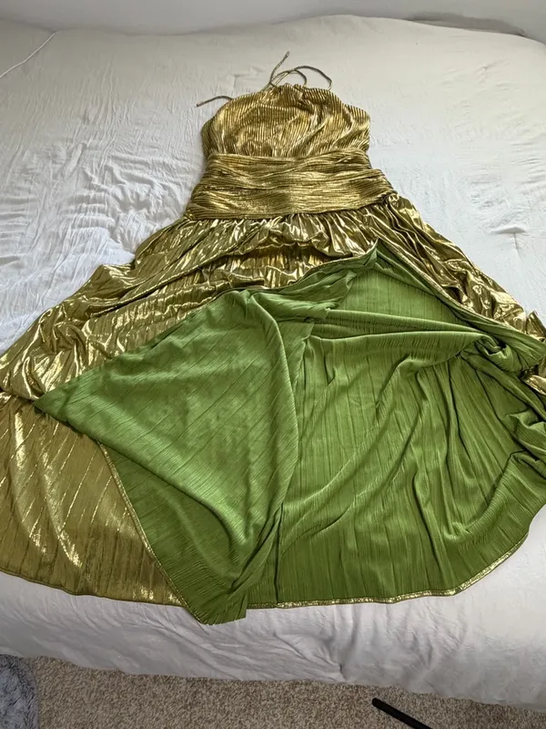Metallic Gold High-Slit‎ Maxi Dress - Image 9